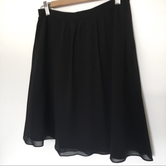 100% Silk Club Monaco A-line Skirt - Picture 5 of 8